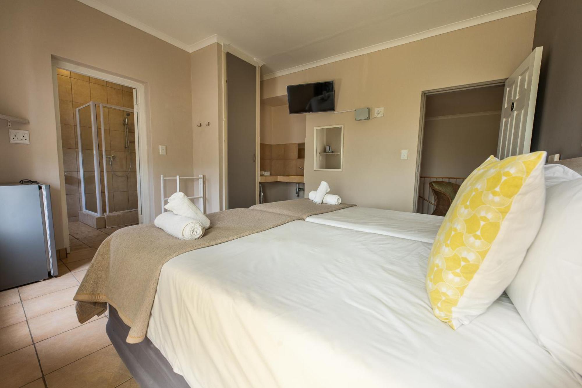 Guesthouse Fischreiher B&B Swakopmund Exterior photo